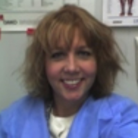 Meet your Posher, Christy - Picture 1 of 1